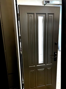 Дверь МДФ со стеклом