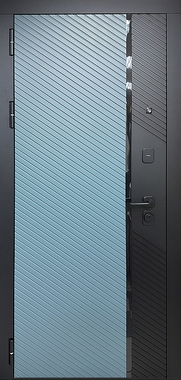 Дверь для квартиры с двухцветными плитами МДФ голубого и черного цвета