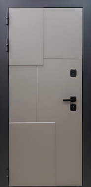 Дверь с фрезерованными окрашенными плитами MDF