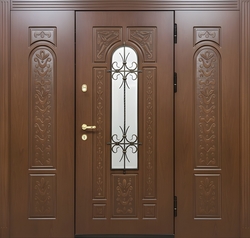 Входная группа с терморазрывом, стеклом, ковкой и отделкой панелями МДФ