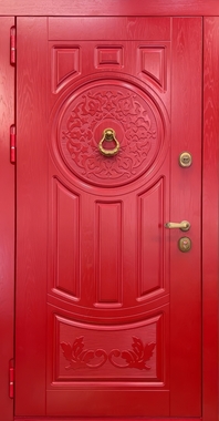 Термодверь с кнокером и окрашенными панелями МДФ красного цвета